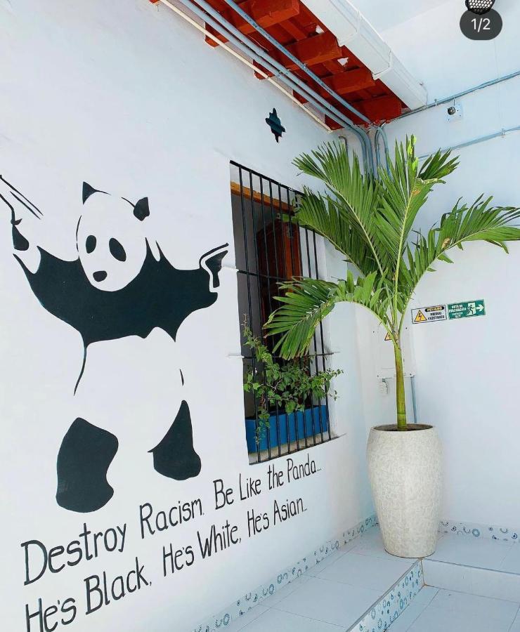 Comunidad Calle 13 Hotel Boutique Santa Marta  Ngoại thất bức ảnh