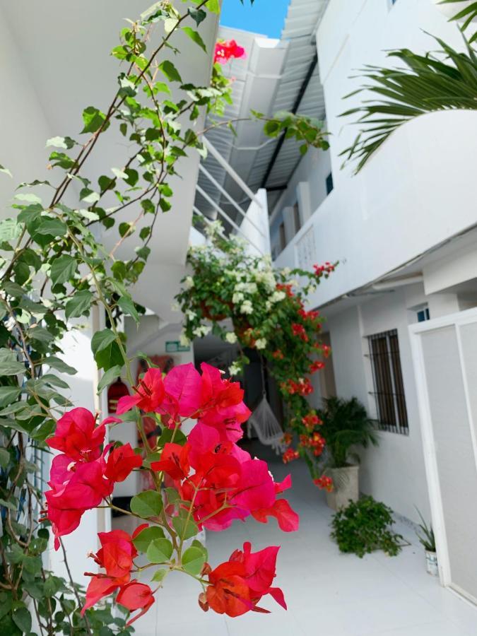 Comunidad Calle 13 Hotel Boutique Santa Marta  Ngoại thất bức ảnh